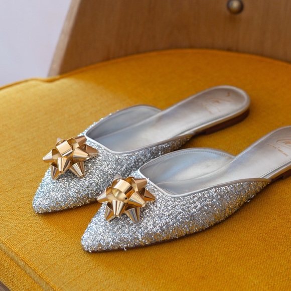 ANTONIO MELANI Shoes - NWT Antonio Melani x The Nat Note Estrella Textured Ornamented Bow Dress Mules